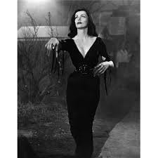 #MacabroCoven: Maila Nurmi "Vampira"