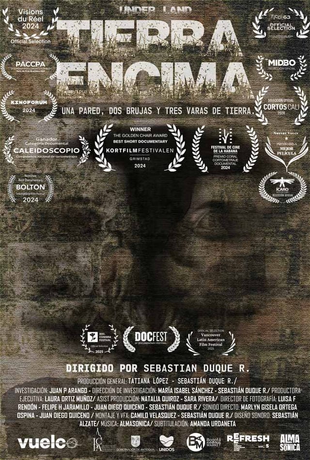 Tierra encima